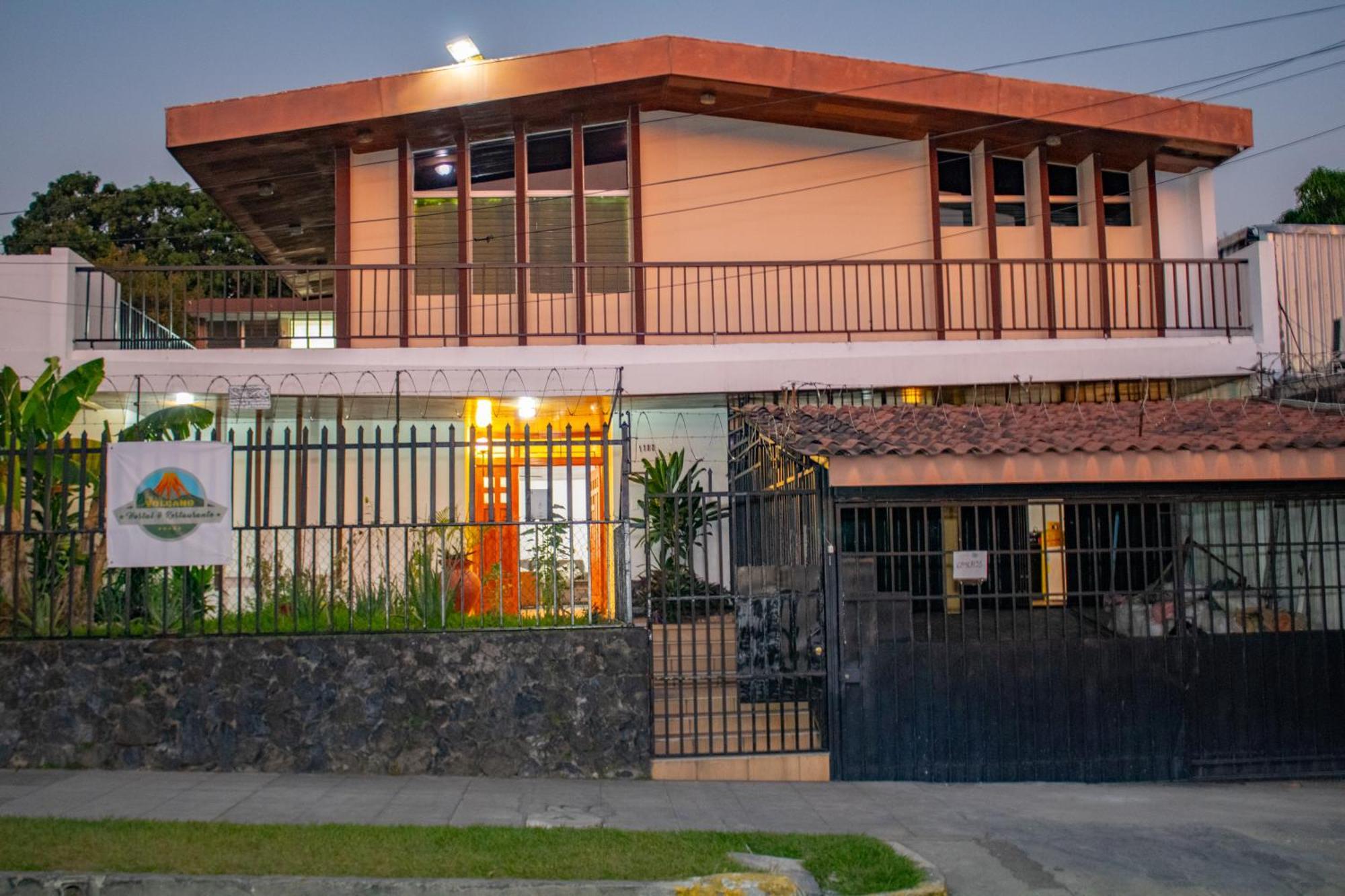 Volcano Hostal Y Restaurante San Salvador Eksteriør bilde
